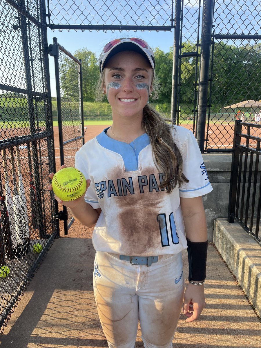 <a href="/2025charlee/">Charlee Bennett 2025</a> with a Granny 💣 in todays regional tourney sending her team to the state tourney!!  Great work Char!!!!⚡️⚡️⚡️⚡️ #BHMBoltsMade #boltsboom <a href="/KyleParmley/">Kyle Parmley 🥎</a>