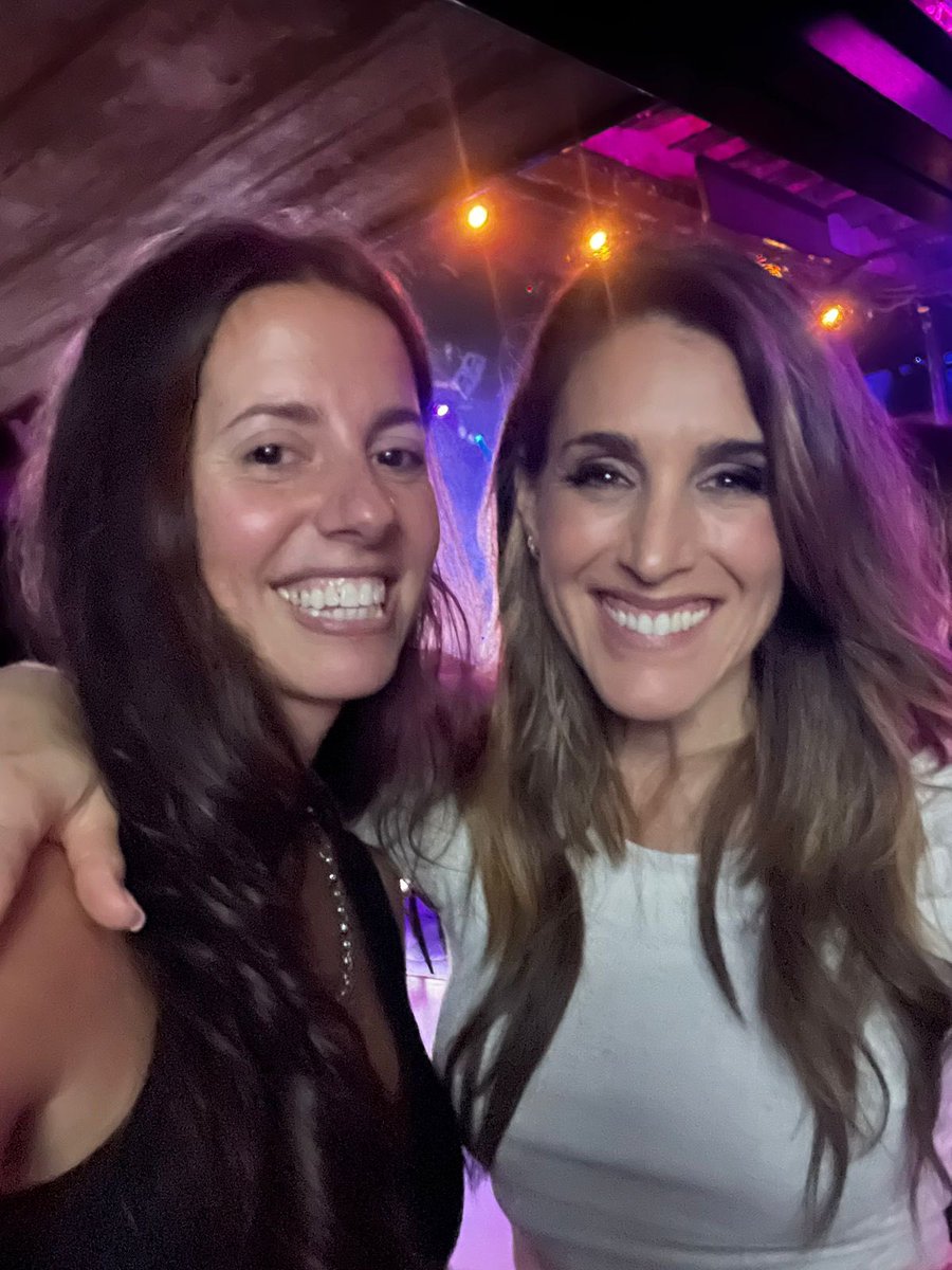 Que reinas x favor. Amo que por fin se hayan cruzado <a href="/Cataraybaud/">Cata Raybaud</a>  y <a href="/sole_pastorutti/">SOLEDAD</a> ❤️