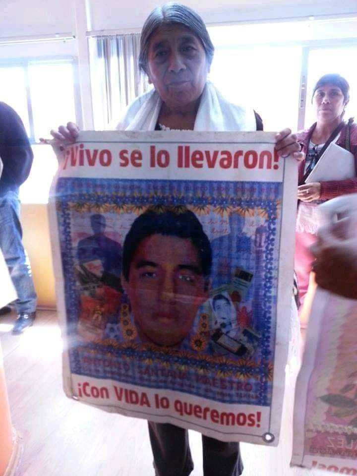 #06May

¿ Dónde Están ?

¡Únete Terquit@!

#EjercicioDeMemoriaColectiva

Te Invitamos Hoy 9:00 pm Al  #PaseDeLista1al43 Con Nuestro Queridísimo #TercoMayor Don @epigmenioibarra.

#PaseDeLista1al43x43
#Ayotzinapa9años
#AyotzinapaSiFueElEstado
#NiPerdónNiOlvido