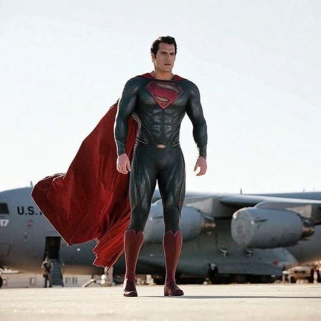 The people who said that Henry cavill as superman has no aura are a bunch of fucking liar.