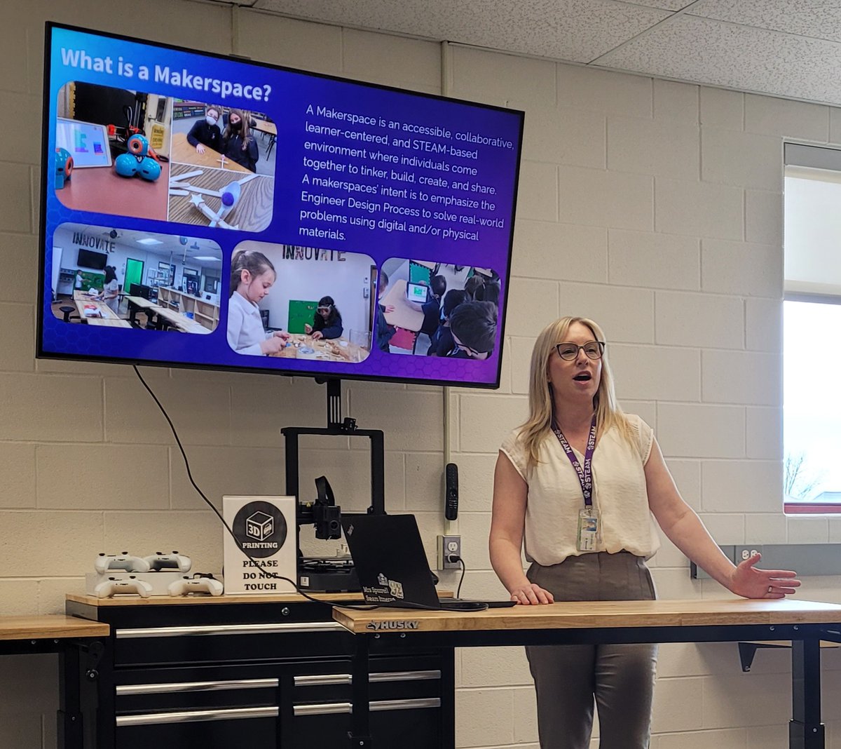 Thank you to our incredible STEAM itinerant Amy Spurell for taking the time to join us at our staff meeting this afternoon. You shared valuable information about our new Makerspace items and how we can embed STEAM initiatives across the currriculum. @hcdsbsteam