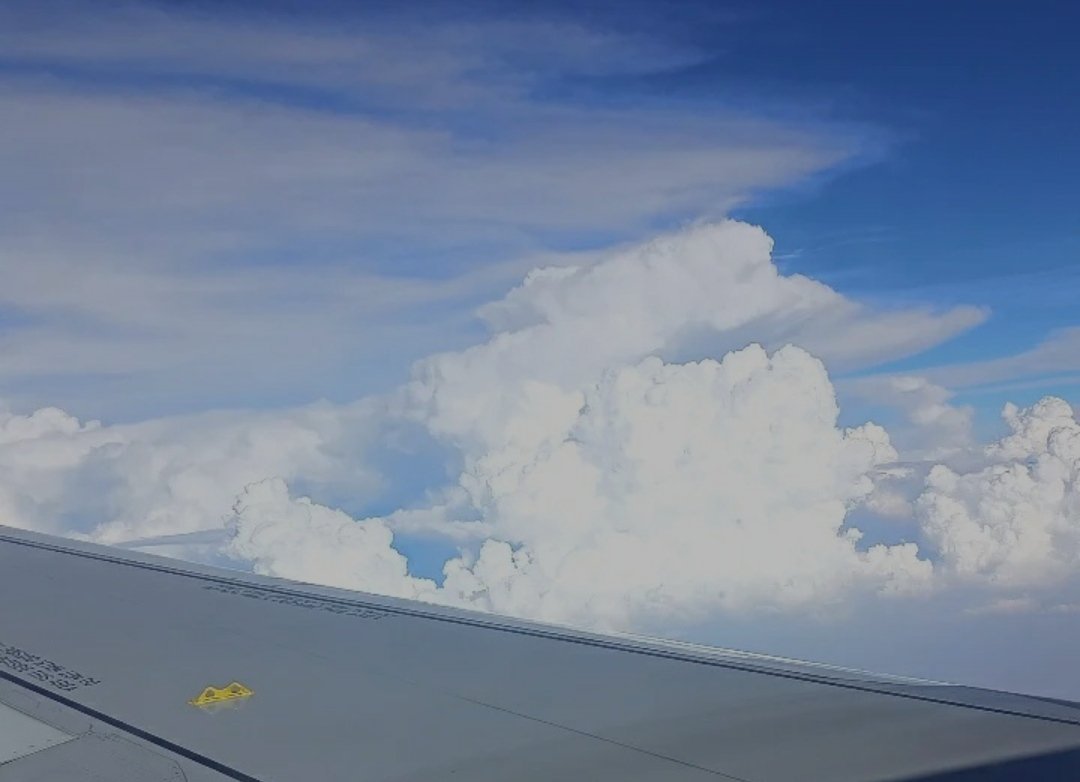 @namma_vjy Airplane View of thunderclouds over kolar dist. Yesterday, sent by friend