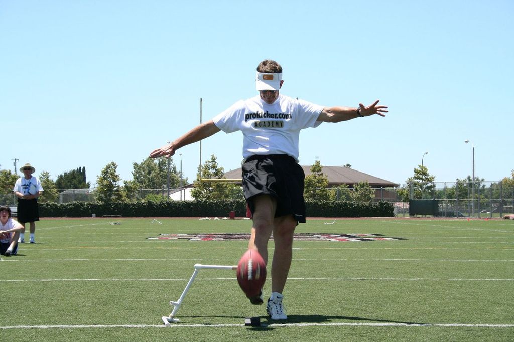 Ken Olson straight on kicking plant step football impact Prokicker.com