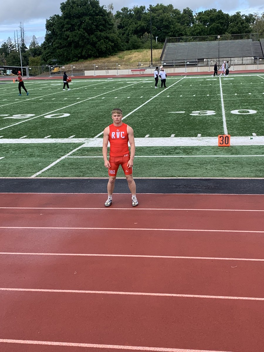 had a fun time at the @RVCshowcase . Football is football rain or shine and it showed🤙🏻. Ran a 4.7 out in the elements. Thank you coaches @WPirateFootball @coachfatten @earl_manion @CoachAray @247Sports @BrandonHuffman @westcoastpreps_