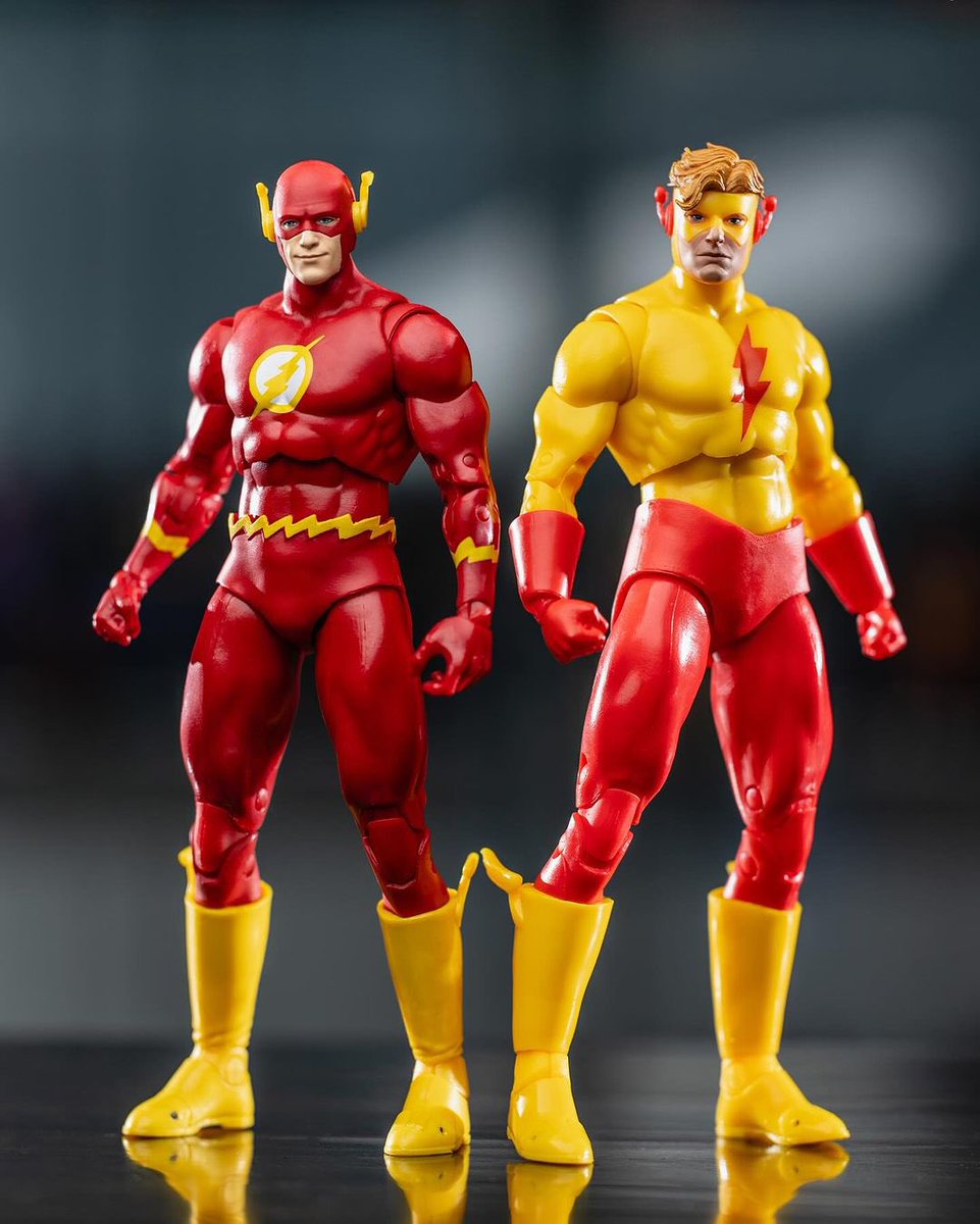 McFarlane Toys, The Flash & Kid Flash! PC - @robdtoys #ActionFigure #ActionFigures #McFarlaneToys