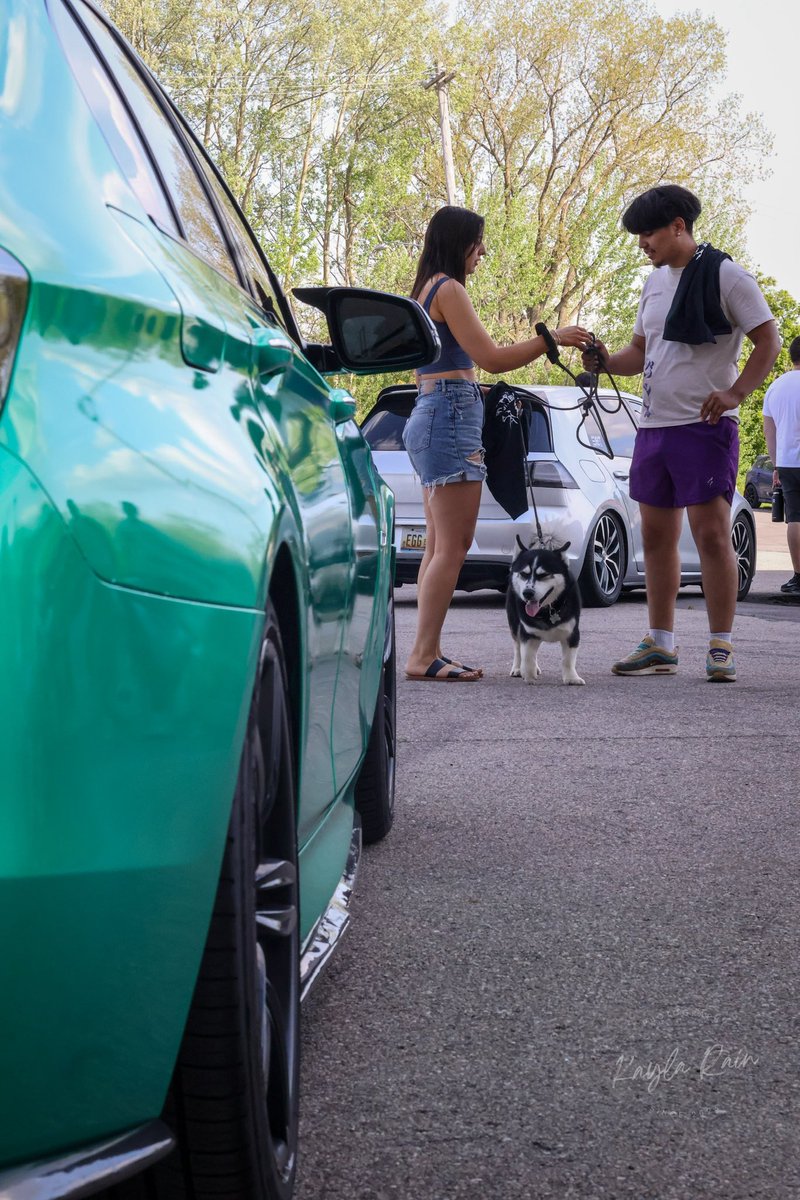 Sometimes you have to take in what's around you to truly realize it may have been better than what you were intending to capture. 
•
•
•
•
•
#carmeet #carculture #canonr50 #carphotography #carswithoutlimits #carlovers #camaro #camaroworldwide #canonphotography #bmw