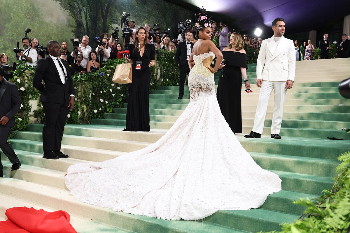 Ent_Discussion's tweet image. Taraji P. Henson #MetGala