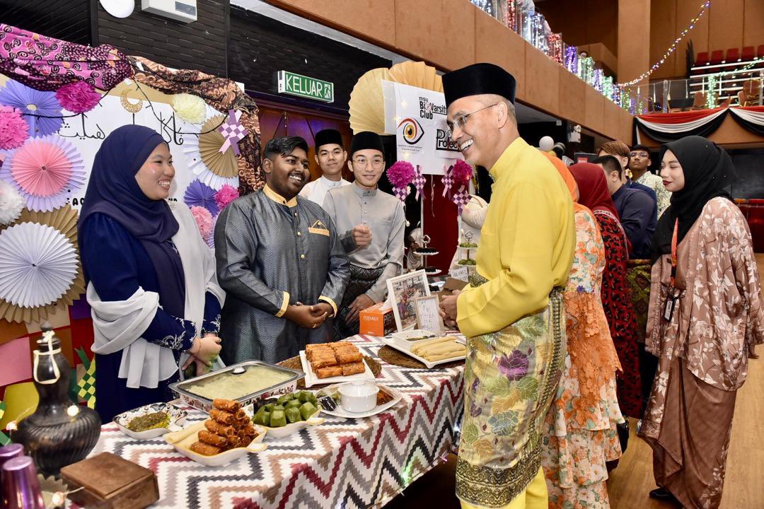Well done to the organising committee of MSU Clubs & Association Hari Raya Celebration 2024. Keep up the teamwork spirit and togetherness, as we embrace the moments of celebration @MSUMalaysia @MSUCollege @MSUscd #MSUsdg