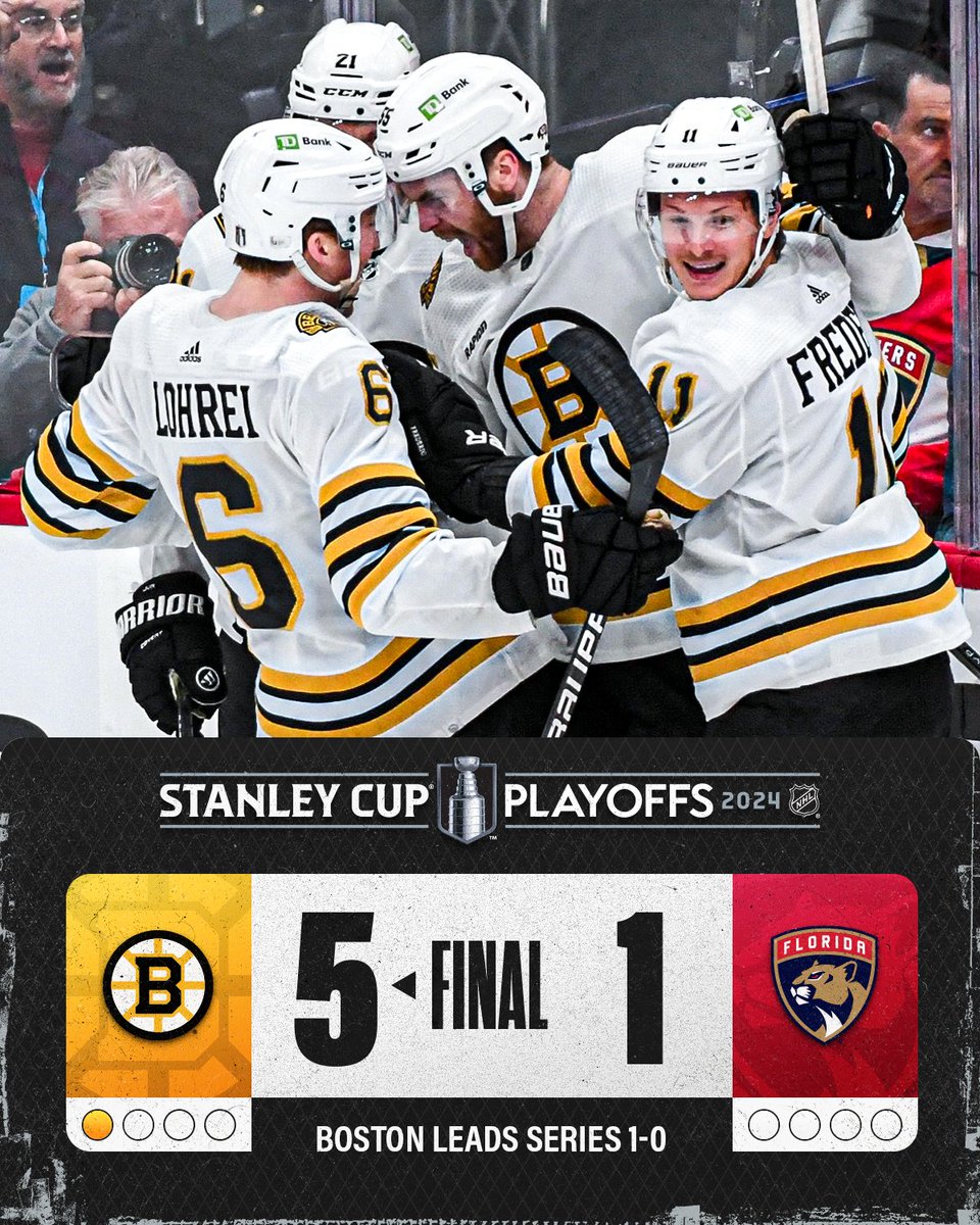 That's a Game 1 win for the @NHLBruins! 👊 #StanleyCup