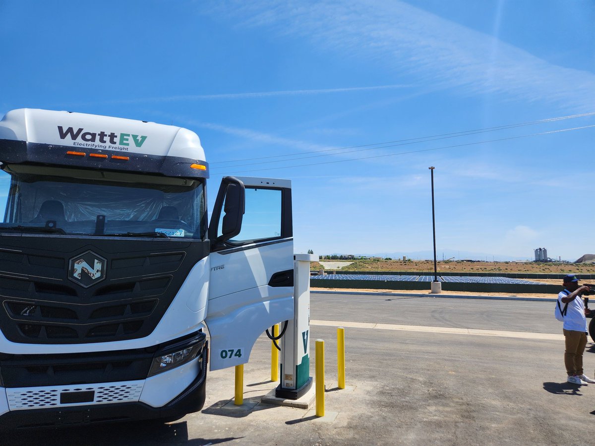 The 'Just Transition' world in one picture! Today was the @wattevinc ribbon cutting event here in- 'Oil County'- Bakersfield, Ca. Adjacent to the Poso Creek oilfield, this all electric (solar powered) truck stop is here to even out the playing field. ⚡️🚚⚡️