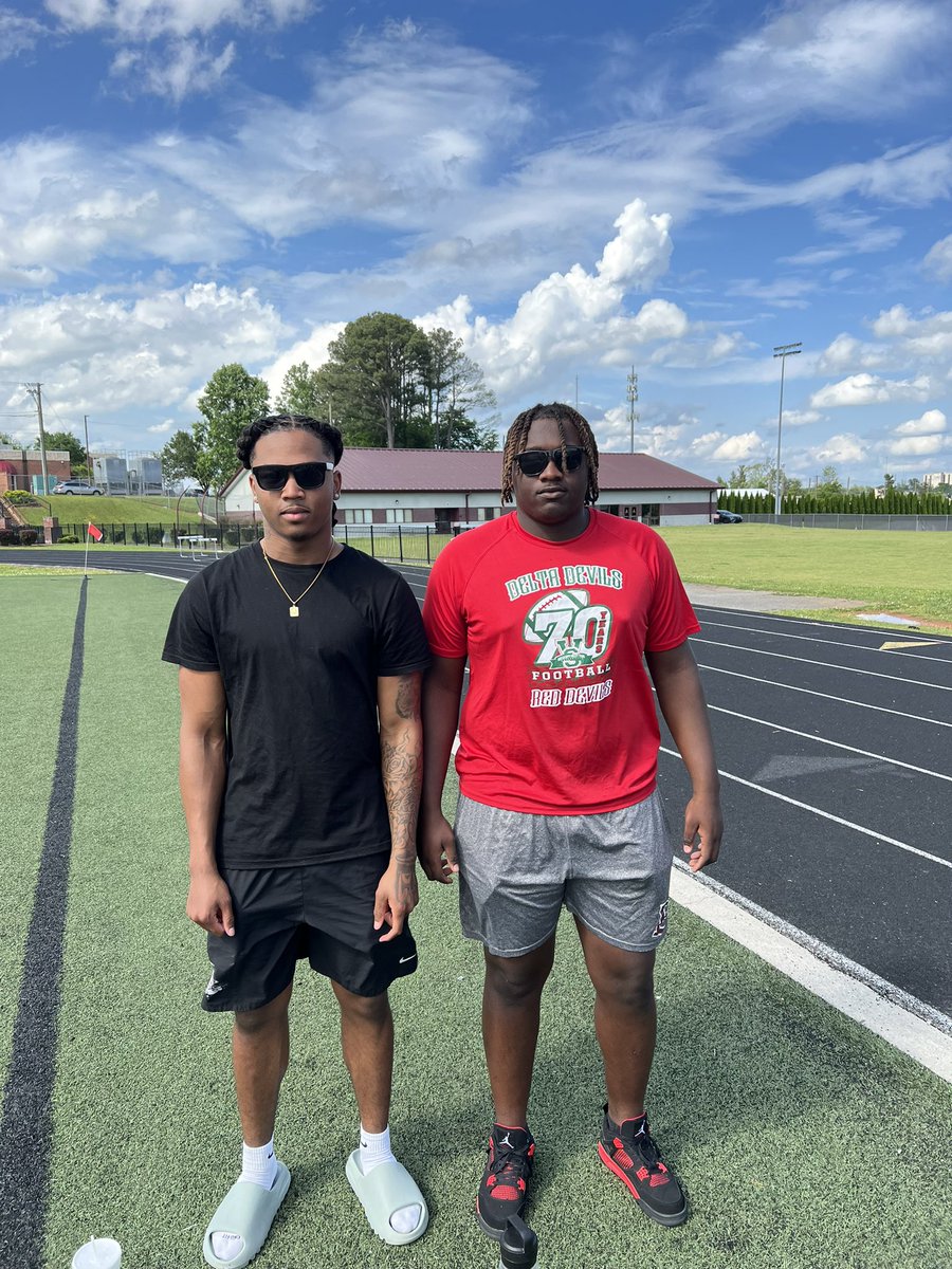 Josh Jones (@fhscoachjones) on Twitter photo Always great to have former Dawgs coming by practice. Today we had a handful stop by <a href="/D1_TysonPirtle/">Tyson Pirtle</a> (Mississippi Valley State) and <a href="/jaheimmcm2/">jaheimmcm</a> (Purdue) in town.
Pictureless: <a href="/IronsideMugisha/">Mugisha Ironside</a> <a href="/SamTummins/">sam tummins</a> <a href="/ethanford2023/">Ethan Ford</a> <a href="/KaiYoun96309174/">Kai Young</a>
#Dawgs #Family Always great to have former Dawgs coming by practice. Today we had a handful stop by <a href="/D1_TysonPirtle/">Tyson Pirtle</a> (Mississippi Valley State) and <a href="/jaheimmcm2/">jaheimmcm</a> (Purdue) in town.
Pictureless: <a href="/IronsideMugisha/">Mugisha Ironside</a> <a href="/SamTummins/">sam tummins</a> <a href="/ethanford2023/">Ethan Ford</a> <a href="/KaiYoun96309174/">Kai Young</a>
#Dawgs #Family