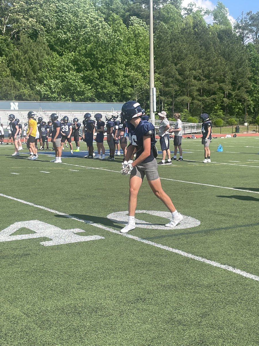 NorthviewHSFB's tweet photo. Great first day of spring ball! Definitely got 1% better today. Can’t wait to get after it again tomorrow. #ALLN https://t.co/UpRGDnGreG