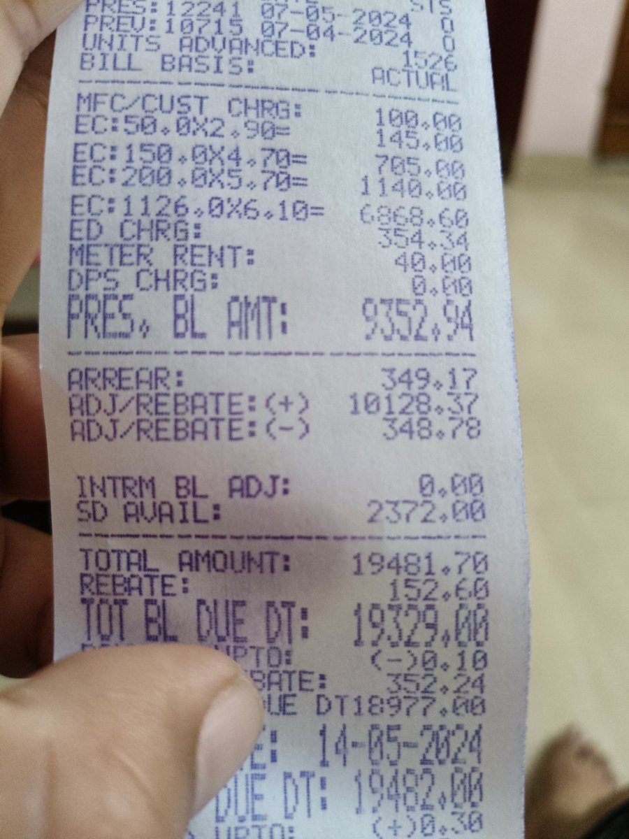 See how TPCODL is openly looting the public, even after clearing all our previous dues, they have put a Rs 10,128.37 extra charges. This is just harassment of consumer.
@TPCentralOdisha 
@CMO_Odisha 
@PradeepJenaIAS 
@MoSarkar5T