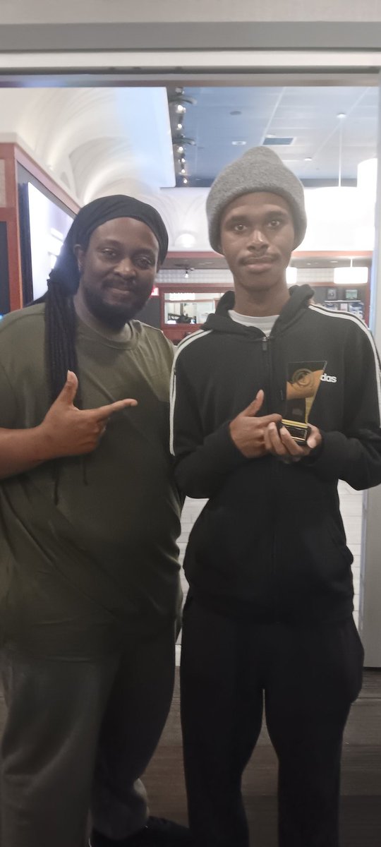 playallgaming's tweet image. congrats to Aura ora winning Guilty Gear Strive @ Monday Night Mix #10 hosted @ Dave and Busters in Times Square. #playallgaming #vgnyevents #DaveandBUSTERS #timessquare #TEKKEN8       

Guilty Gear Strive 

1st Aura ora
2nd Mii112
3rd shogun