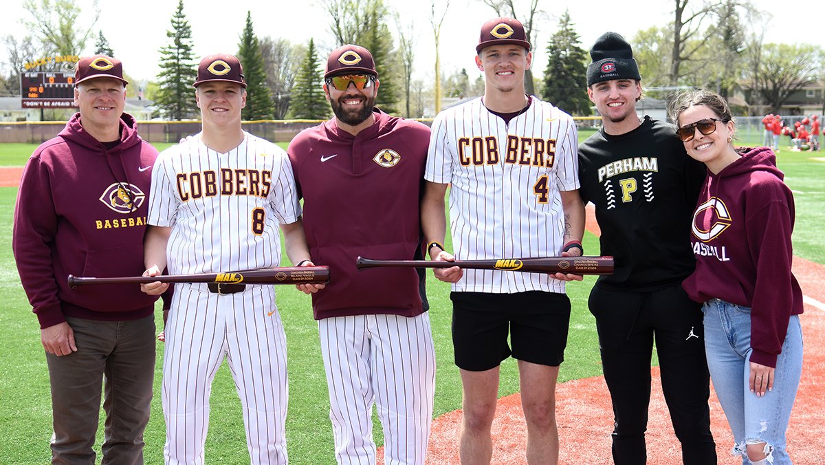 𝗦𝗘𝗡𝗜𝗢𝗥 𝗖𝗘𝗟𝗘𝗕𝗥𝗔𝗧𝗜𝗢𝗡 𝗗𝗔𝗬! Cobber baseball honored seniors Blake Vagle & Chance Bye before their DH with St. Mary's. The 2 players have been a big part of CC's playoff push this season. 👏👏👏 for all the hard work & dedication you've given to the program.