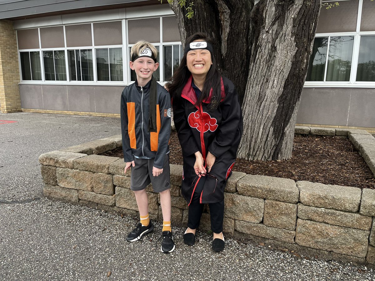 We loved dressing as our favourite book characters for our Readathon! @SPSSabres @gecdsbpro #LoveofReading