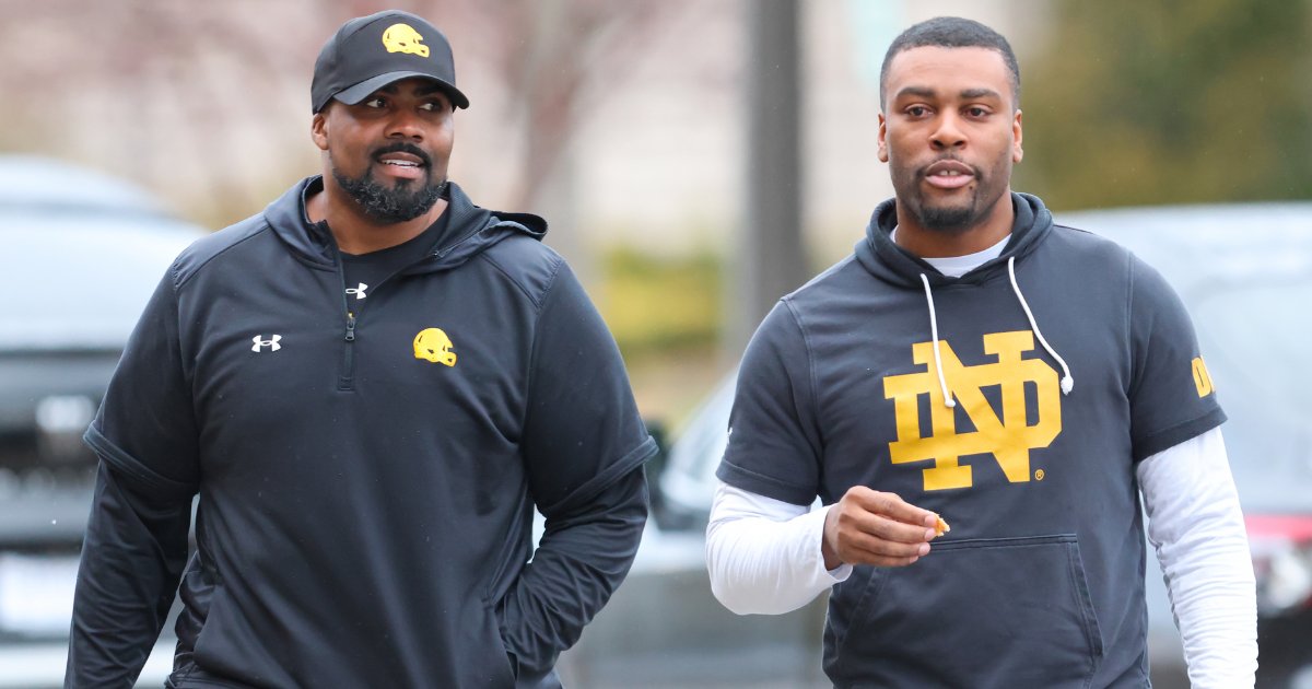 The Notre Dame football coaching staff is back on the road on Tuesday and expected to see a few 2025 prospects in contention for an offer. Here is the rundown in this morning's coaches on the road report: on3.com/teams/notre-da… On3+ for $1: on3.com/teams/notre-da…