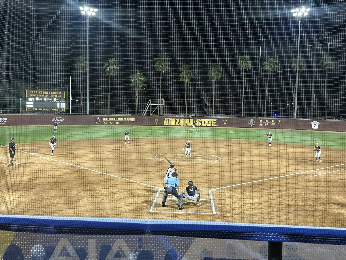 It’s the @AZPreps365 2A State Championship in the nightcap with Heritage Lavern and Horizon Honors. State Champions will be crowned tonight!