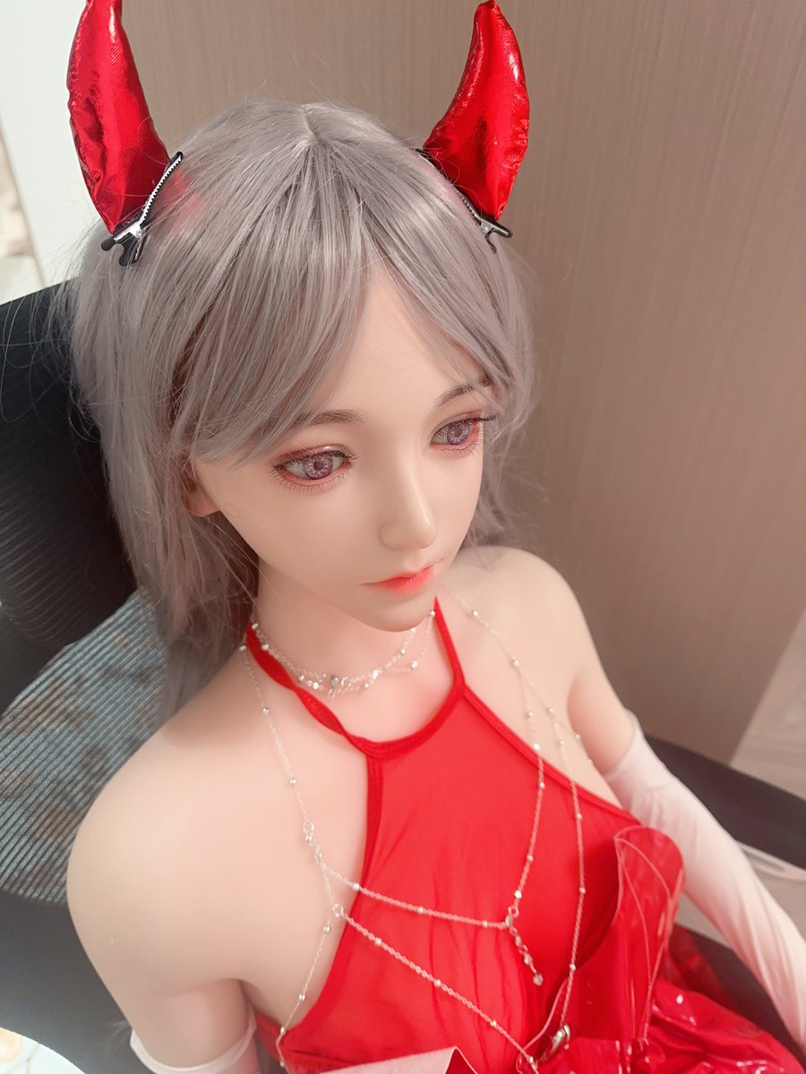Devil of the Rouge is waiting for your sin... #Bezlya #sexdoll #lovedoll #realdoll #人形 #等身大ドール #sextoy #人形写真 #ラブ人形 #セックス人形 #sexy #waifu
