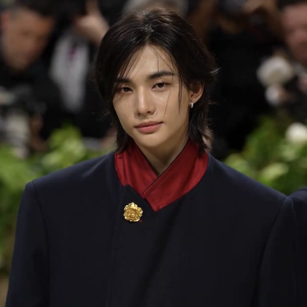 the gaze??? IM OBSESSED
