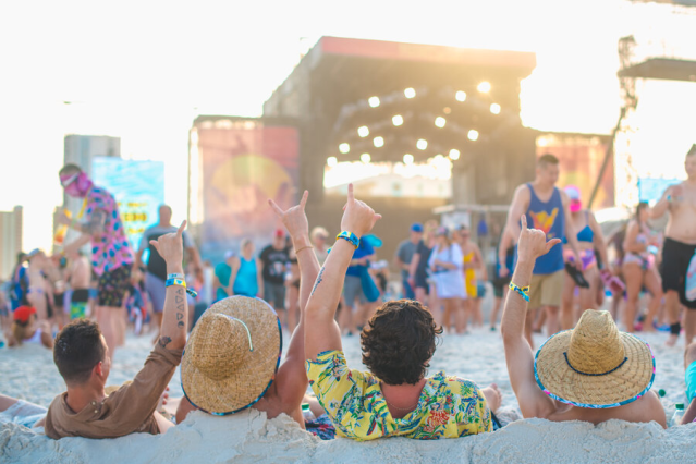 Party Along Turquoise Waters at the Country’s Coolest Beachfront Music Festival #WeAreAEG dy.si/jCH1R