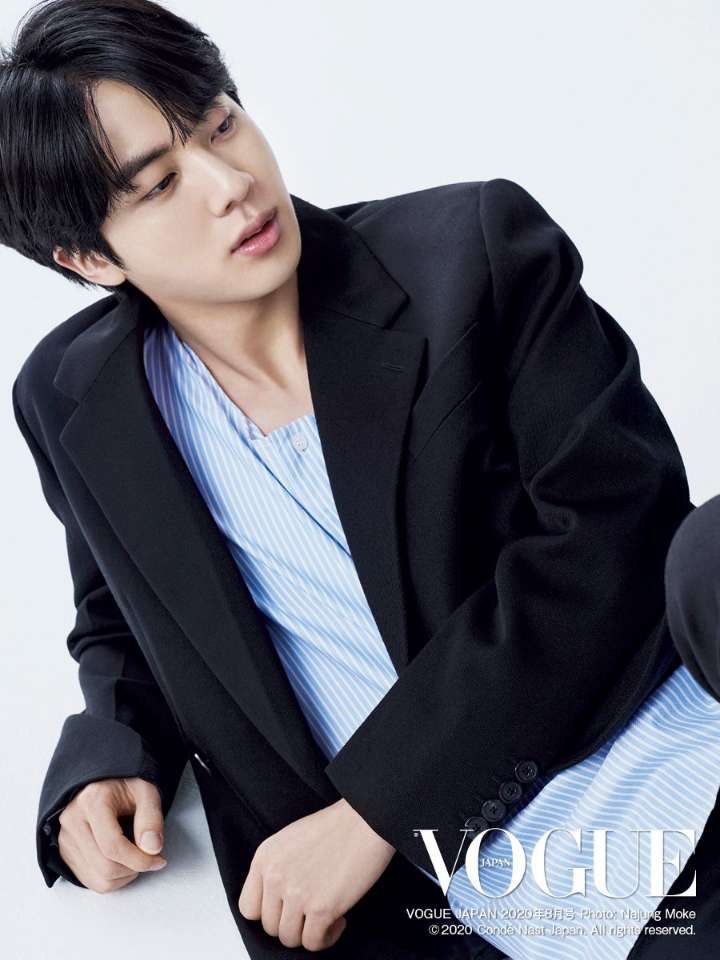 #JIN has surpassed 975 MILLION streams under his Spotify Profile, Needs only 15M to reach BILLION MILESTONE!