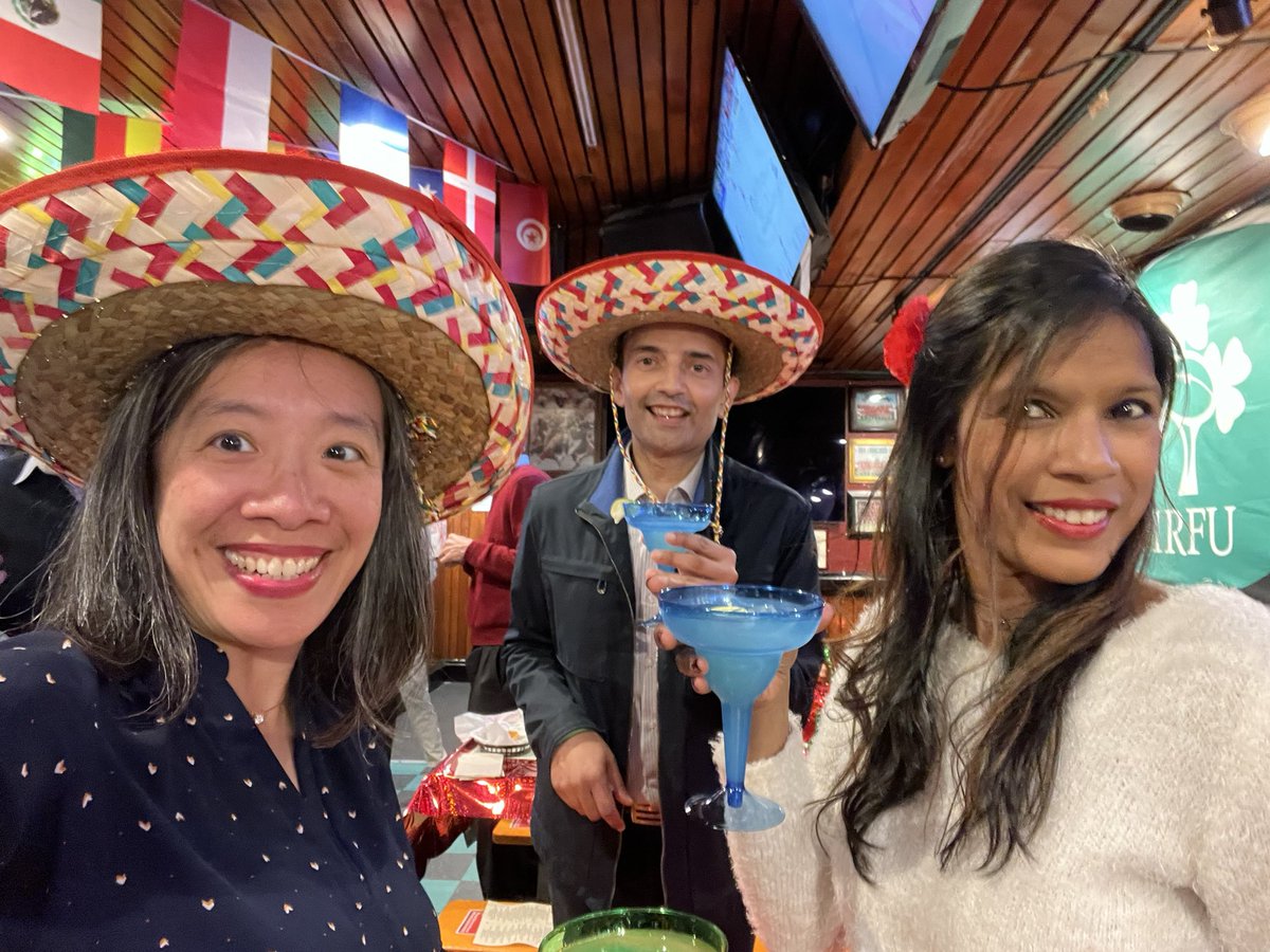 Cinco de Myeloma (observed)! ! Love celebrating with my @UCSFCancer family! @SandyWong02111 @AjaiChari @TomBmt133 @myelomawolf @AlfredChung11