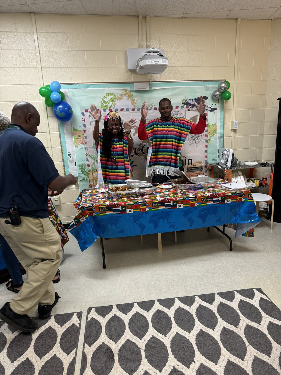 Tracy Jeter (@kershawskids) on Twitter photo Thank you <a href="/ADNspire/">Arthur Davis</a> <a href="/TracyMcdonaldt2/">Tracy McDonald</a> for our first day of Teacher Appreciation Week!! First stop…Mexico 🇲🇽🇲🇽 Thank you <a href="/ADNspire/">Arthur Davis</a> <a href="/TracyMcdonaldt2/">Tracy McDonald</a> for our first day of Teacher Appreciation Week!! First stop…Mexico 🇲🇽🇲🇽
