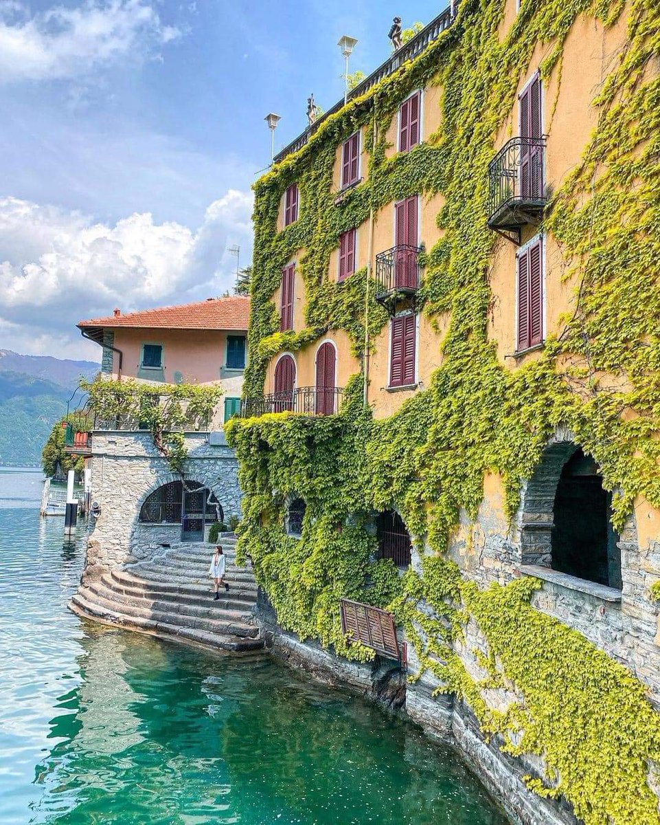 Lake Como, Italy 🌿💚

📸 instagram.com/takemyhearteve…
#ClimateAction #GreenLiving #OutdoorLife #NatureIsBeautiful #NatureWalk #IntoTheWoods
#OceanLife #NatureArt #EcoFriendly #HikingAdventures #SunsetViews #Birdwatching #NatureConservation
#GreenSpaces #BacktoNature
