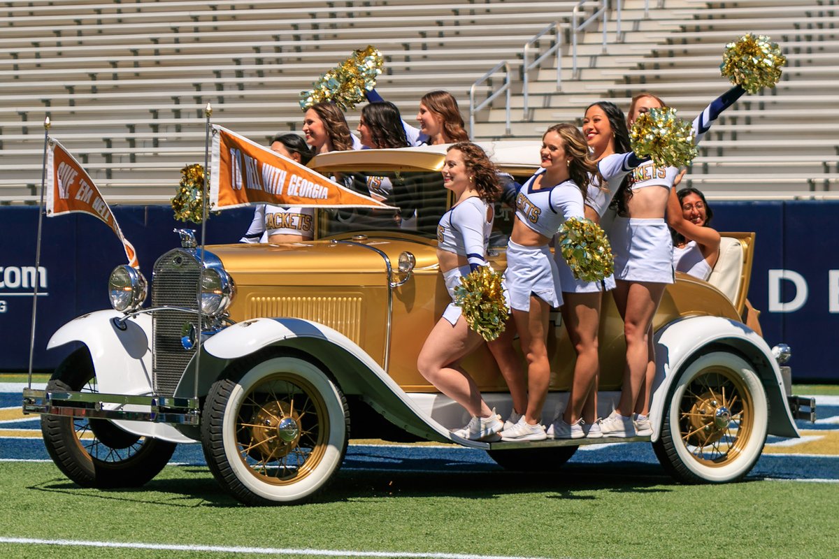 #GaTech football and hoops portal moves are the main topic from JOL subscribers in this edition of the JOL Mailbag. We take a look and share what we can on both subjects. Thanks to Auto-Owners Insurance for bringing you the JOL Mailbag. georgiatech.rivals.com/news/jol-mailb…