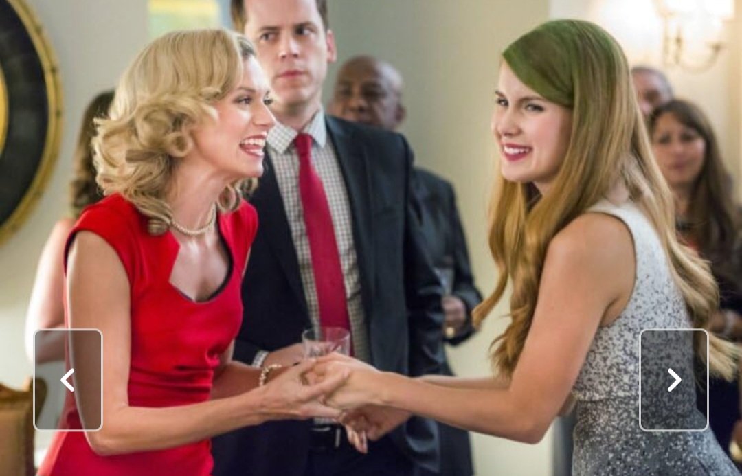 atetheSandwich's tweet image. I got green paint in my hair and it makes me feel like the sister in #SurprisedbyLove. (Mindy played by Leanne Lapp) 💚 If you're a @hallmarkchannel fan and you know this reference, I love you.