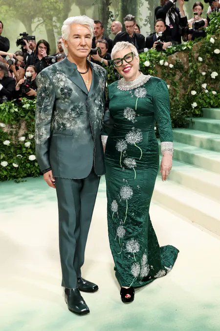 It’s the #METGala2024 and Distinguished Professor of Design History Peter McNeil FAHA @UTS joins us to share his top 3 looks. His second kudos goes to @bazluhrmann who attended the event with fashion designer wife Catherine Martin. ‘The genius director of 'Romeo + Juliet' and