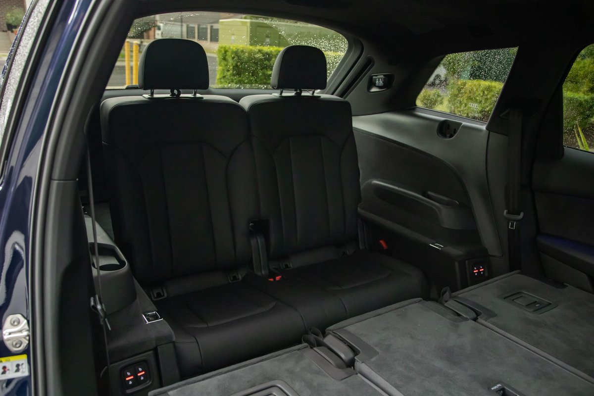 It’s also a versatile space, too, with a convenient seven-seat configuration – of which all five rear seats fold dead flat, as well as  sliding fore and aft on rails for proper load-carrying configurability.