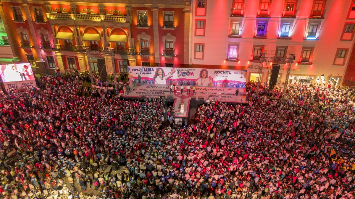 ¡Vean qué hermosa se ve la plaza llena de esperanza, de ilusión y de ganas de un nuevo comienzo!
Guanajuato nunca le ha fallado a México y hoy no será la excepción. 💪🏻

#VotaXLibia #LibiaGobernadora #Xóchitl2024
