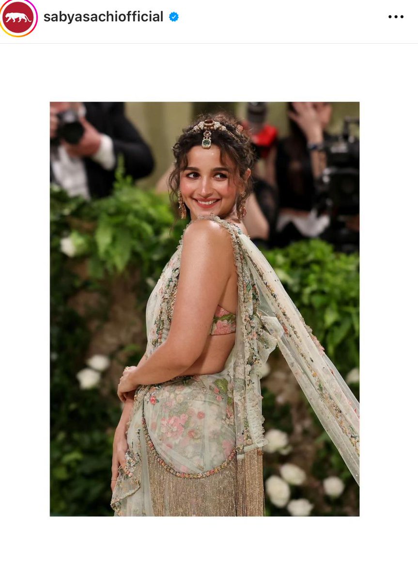 MET GALA????? Woh kya? Our elections far sexier. Hotter. Neta lewks!!!! #MetGala