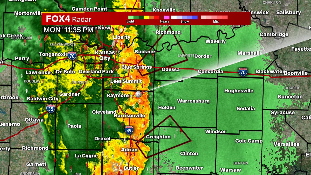 11:35 PM - TWO tornado warnings from Grain Valley northeast toward Lexington & Adrian toward Urich. These are going to be quick spin ups. Tracking on @fox4kc #KCwx #MOwx