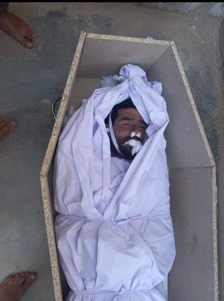 @hrw @HRCP87 @CMShehbaz @BBhuttoZardari @AltafHussain_90 @amnestysasia @Asma_Jahangir @asmashirazi @BarristerGohar @AfghaNarrative @HamidMirPAK @AJEnglish @bbcpashto @voaurdu Janan dead body was given after the relatives were told not to share the information with public as family members told #ChamanSitIn peaceful agitation for freedom of movement on the Durand Line, fried upon FC @CMShehbaz @AAliZardari @MaryamNSharif @BBhuttoZardari justice...?