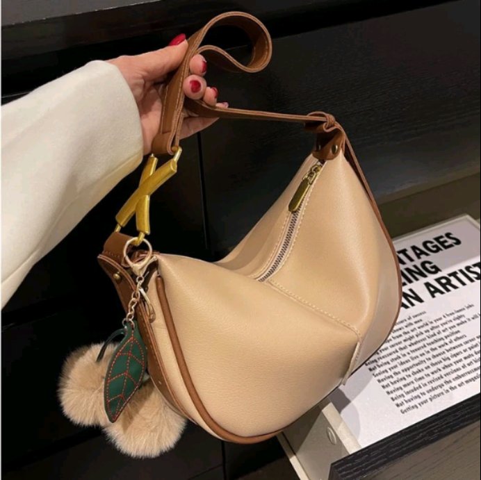 1. LADIESBAG - TAS SELEMPANG HANDBAG WANITA IMPORT CEWEK BAG SLINGBAG SELEMPANG
🛒 shope.ee/5fSbx6LudV

2. Tas Wanita Selempang Fashion 8649
🛒 shope.ee/8A9wvjOzbc