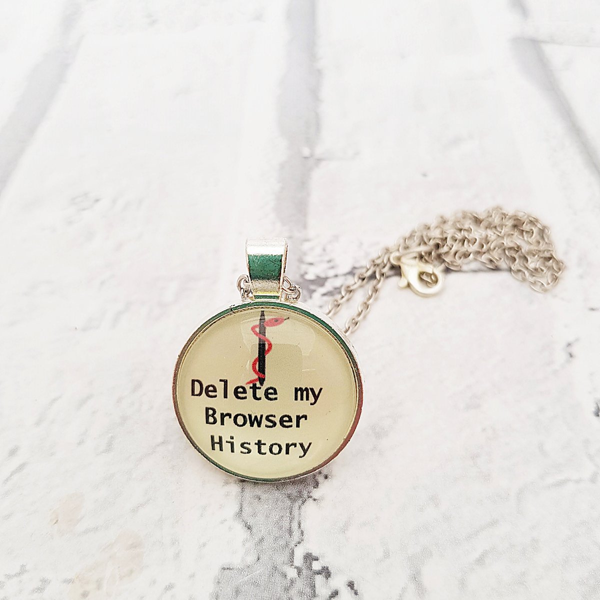 Delete my browser history necklace, geeky gift, medical alert pendant, funny gag gift, novelty necklace, coworker gift, nerdy gift, Q1 tuppu.net/95bbcce8 #SMILEtt23 #Shopsmall #Etsy #Handmade #CoworkerGift