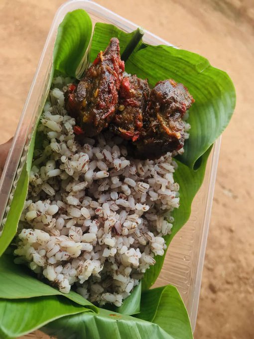 Watch 𝐋𝐚𝐧𝐫𝐞's leaked NSFW photo on TwXstars