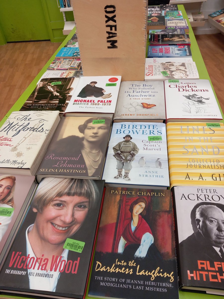 Good morning!☕️
It’s #CharityTuesday once again a perfect day to visit those little shops full of big surprises . What will you find in OXFAM HEXHAM today?
A tableful of famous folks telling their tales 
Selected and displayed by Charlotte
Have a terrific Tuesday everyone
#OXFAM