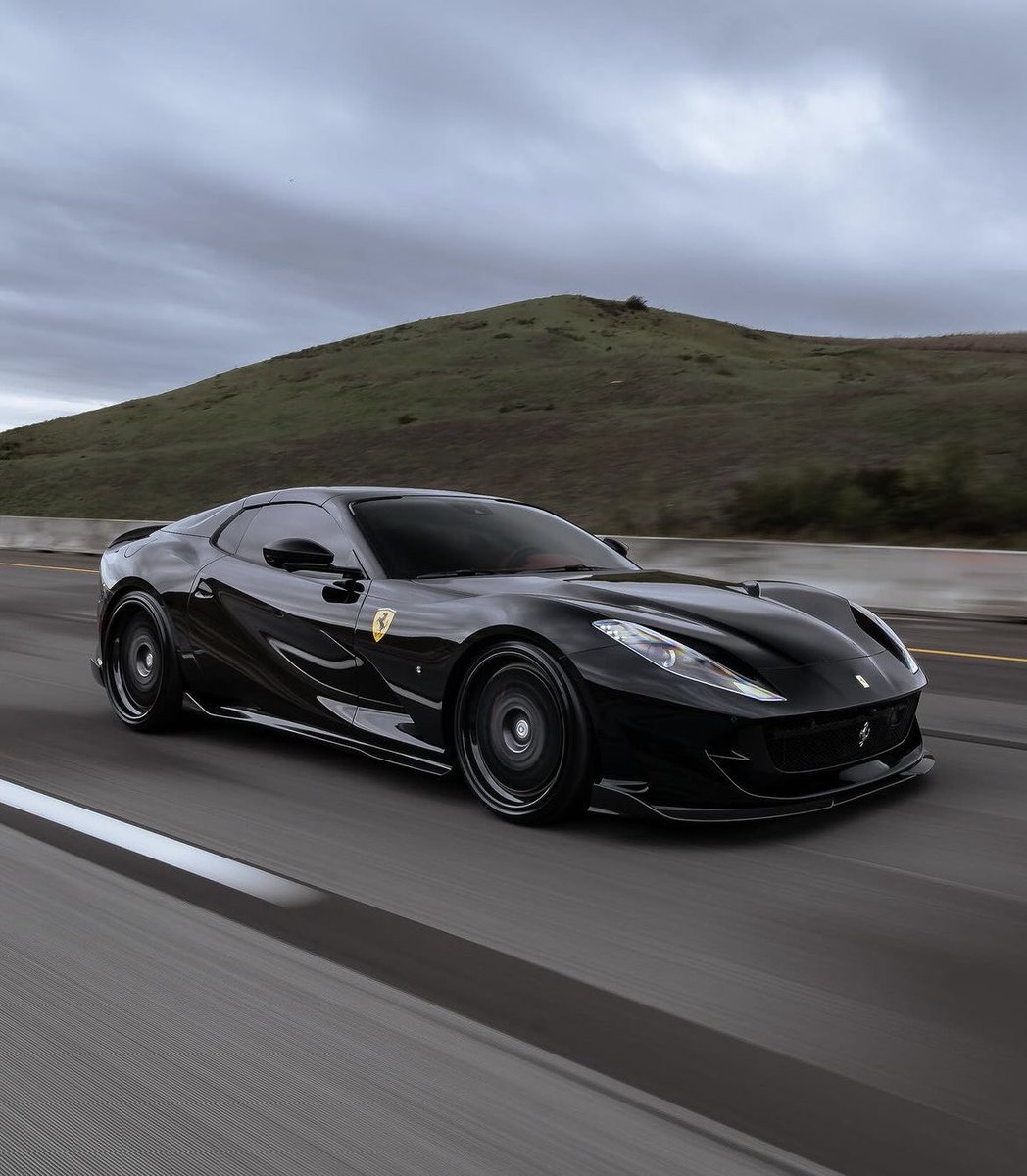 Ferrari 812 ☁️