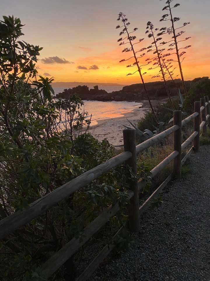 Questa bellezza è  di ieri sera ,nn smetterò mai di dire che abito in un posto fantastico che nn cambierei mai ,amo il mio piccolo angolo di paradiso.#SardegnaSudOvest.