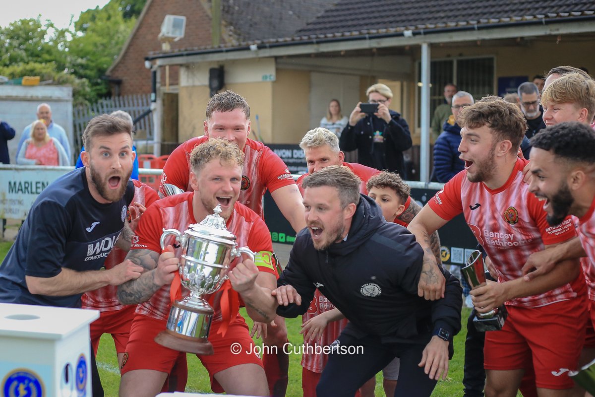 MATCH PHOTOS: Worcester City 2 - 2 Corsham Town Corsham won on Penalties 6th May 2024 / Hellenic League Challenge Cup Final FULL GALLERY: johncuppy.co.uk @CorshamTownFC @WorcesterCityFc @swsportsnews @HellenicLeague