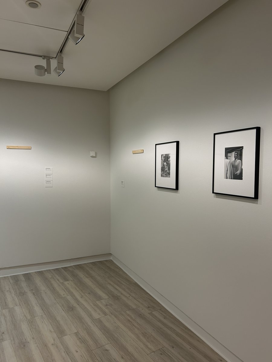 🛠️🖼️ Tras la clausura de las exposiciones, en nuestras salas comienza su desmontaje. Es hora de que las obras vuelvan a sus respectivos 'hogares” y nosotros os presentemos nuevos proyectos. Chagall y Strömholm... siempre ocuparéis un espacio de honor en nuestros corazones ❤️