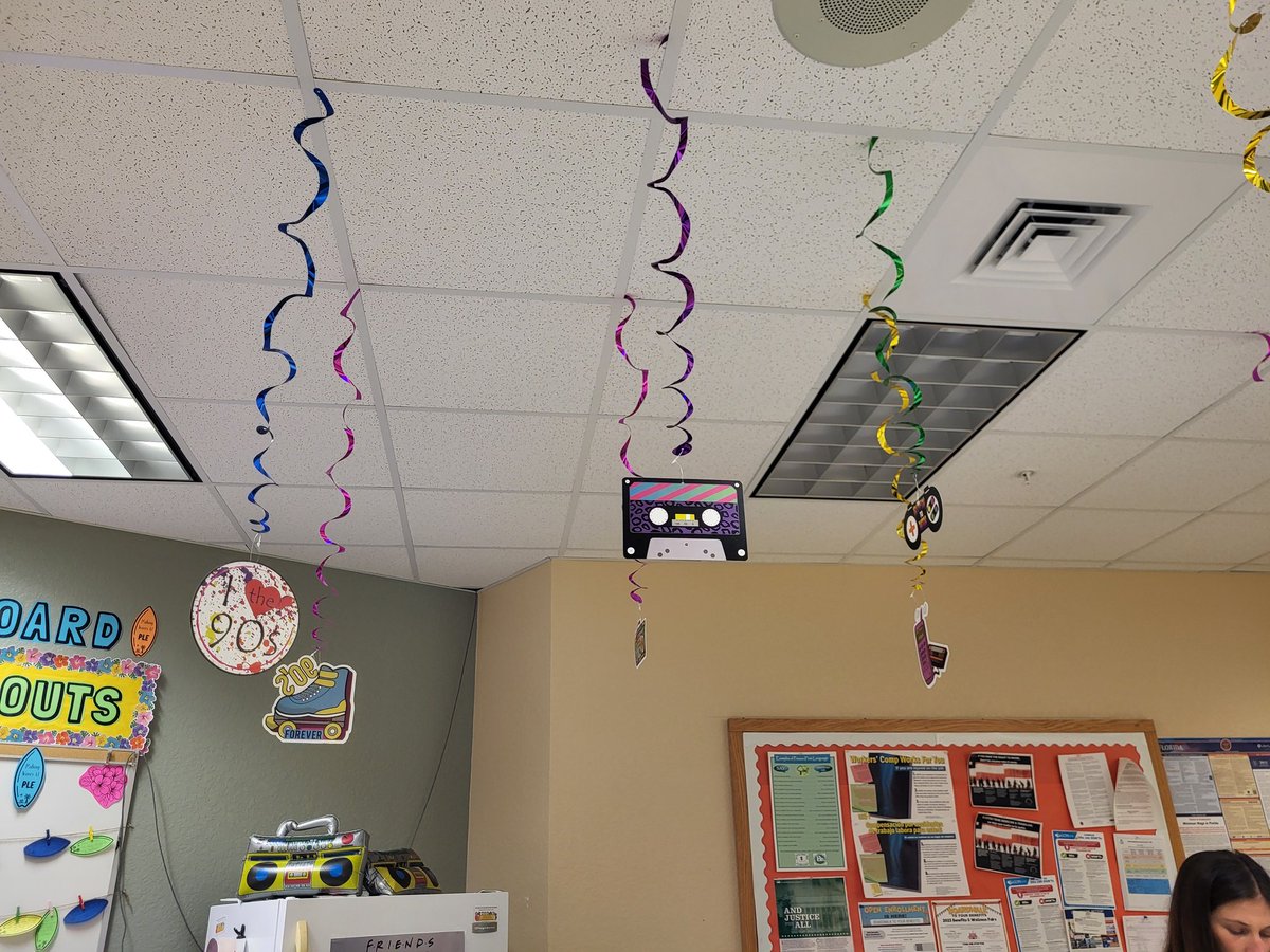 Jennifer Condee tweet media