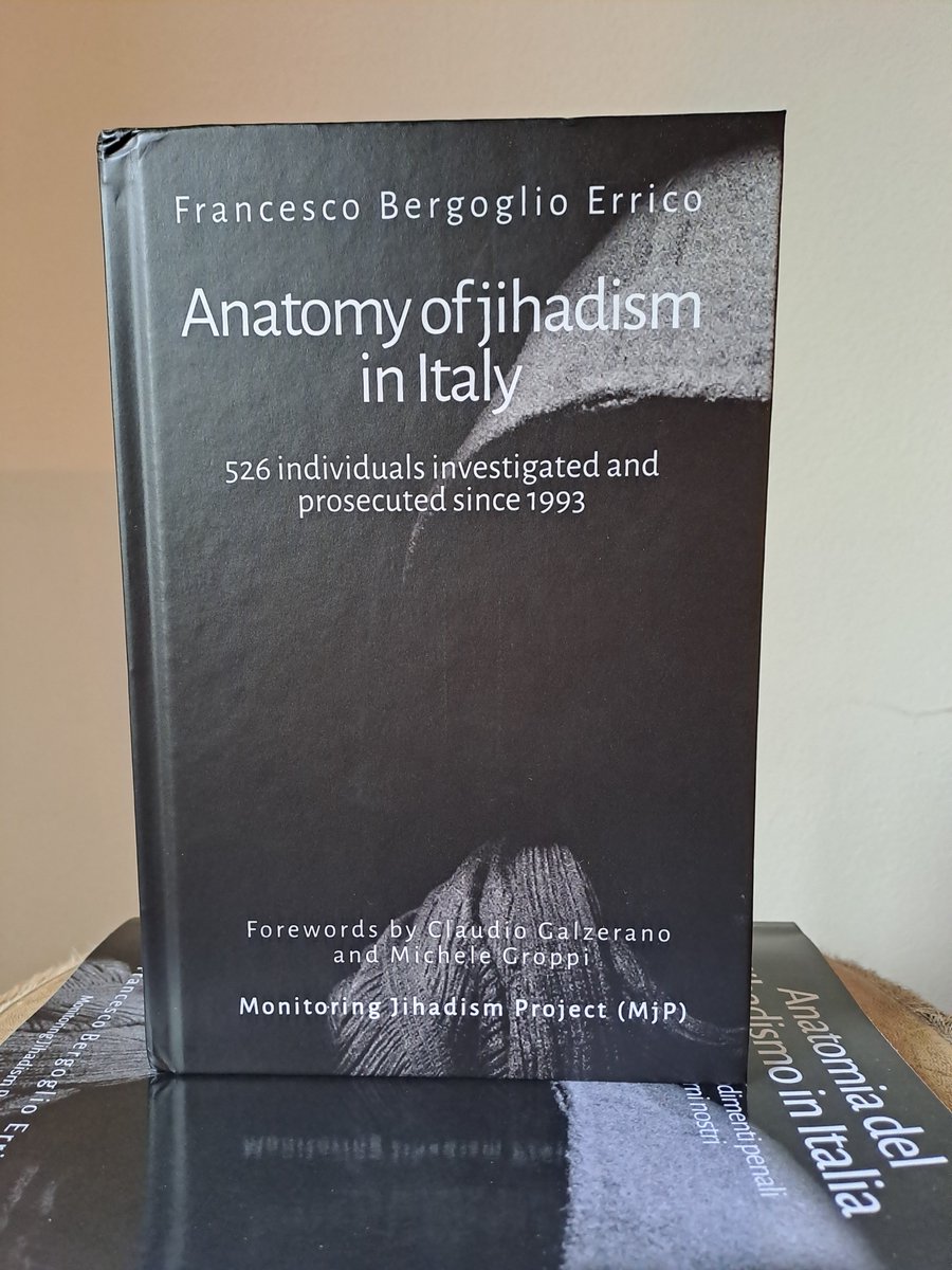 The #hardcover of the book 'Anatomy of Jihadism in Italy' has been available for a few days now. It's a study of more than 15 thousand pages of Italian court material since 1993.
amazon.com/Anatomy-Jihadi…
#terrorism #Italy #jihadism #jihad #radicalisation #deportation #islamism