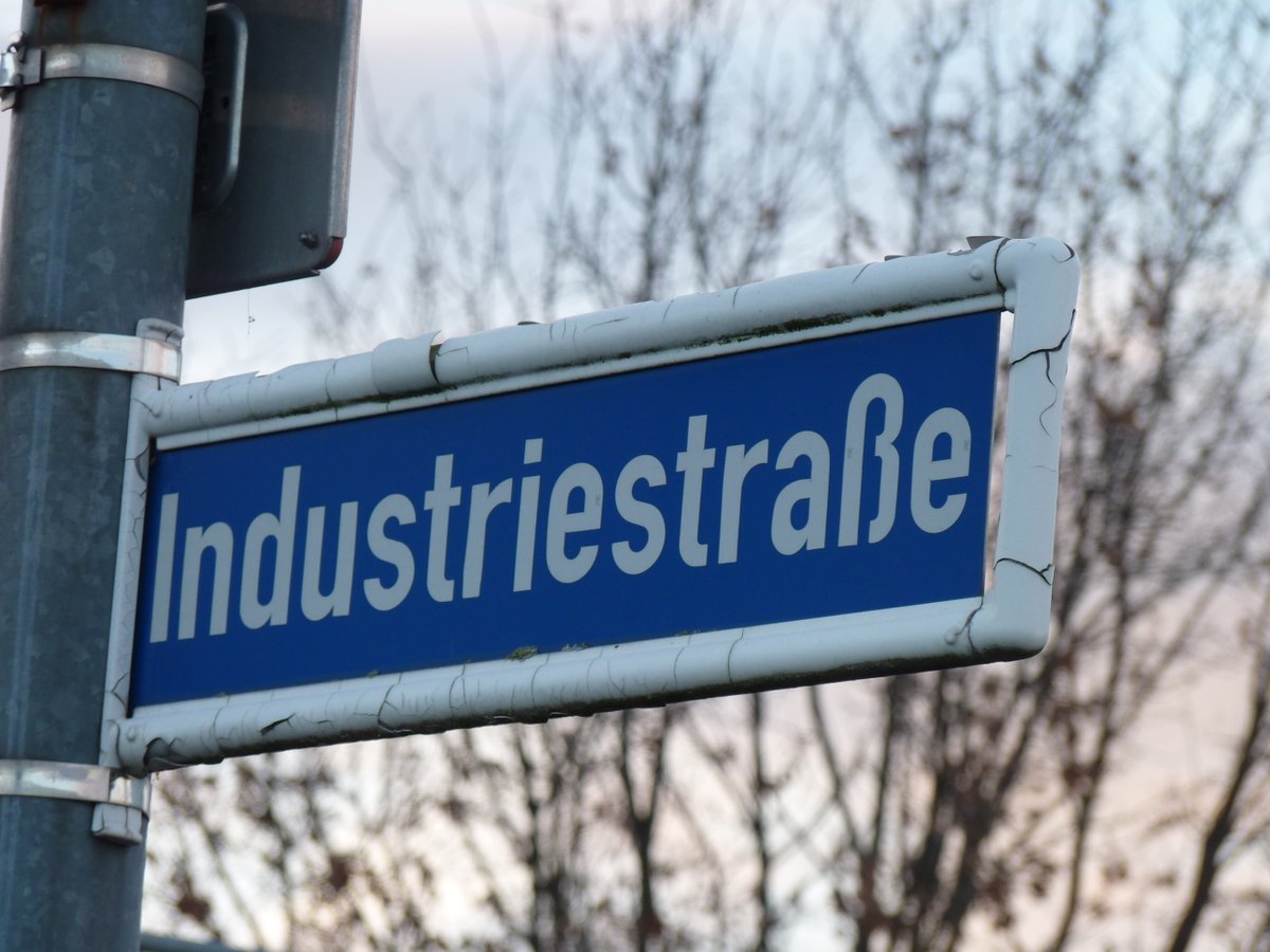 #European #Elections2024: For 75.9 % of industrial companies in #Germany, the EU internal market is the most important foreign #sales #market, and for 69.5 % the most important foreign procurement market. More: ifm-bonn.org/en/news/meldun… #SMEs #Entrepreneur #Entrepreneurship