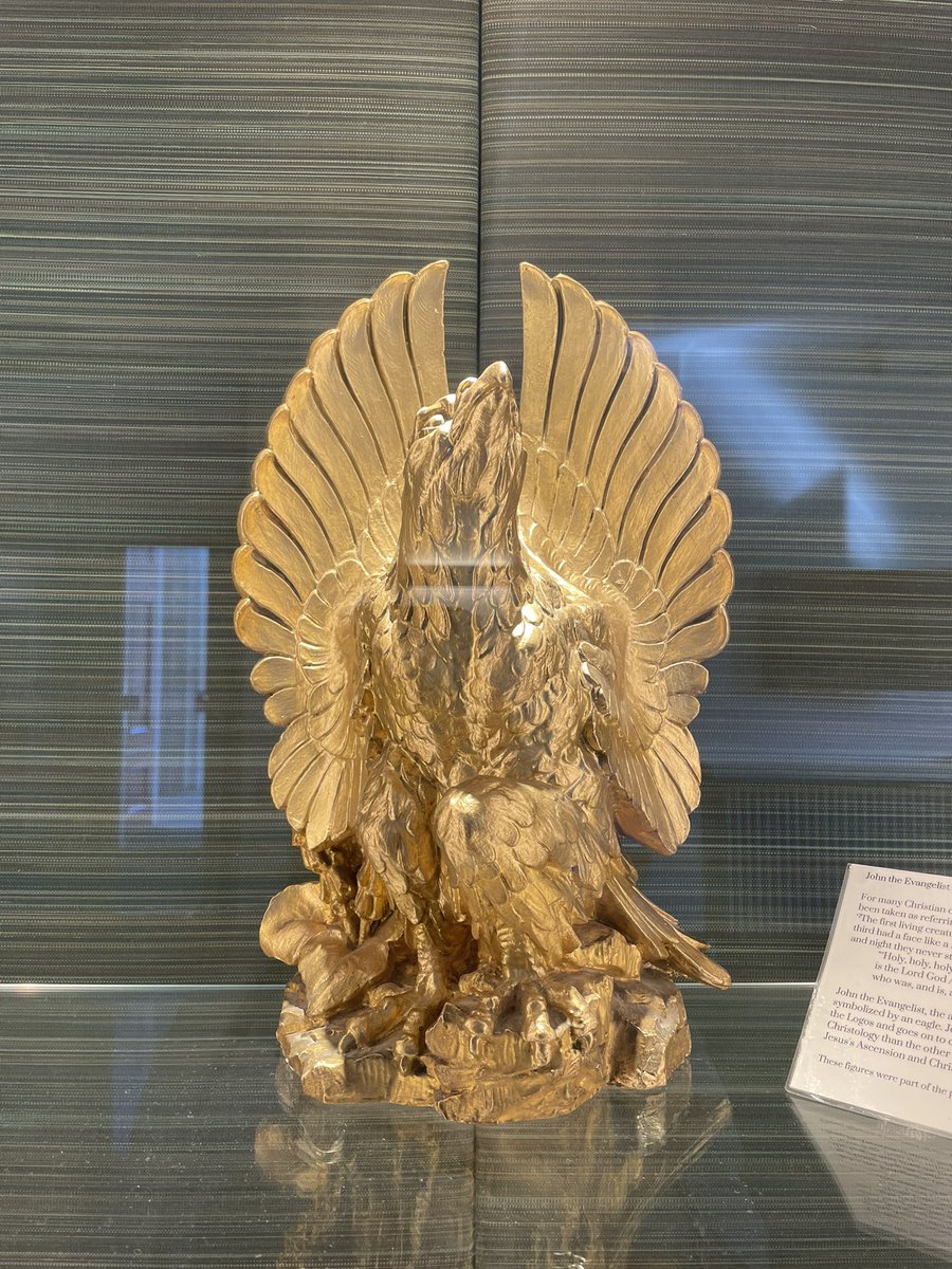 The eagle represents the Apostle of Saint John and this figurine dates from the 1951 restoration of the church for the Festival of Britain after being damaged during the war 🦅

#stjohnswaterloo #tbawaterloo #guidedwalks #lambethtourguides #localhistory  #waterloo #lambeth