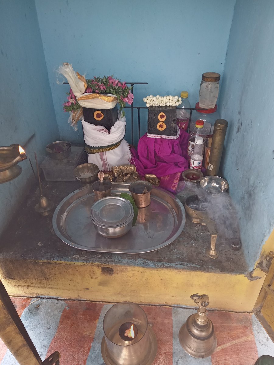 @GhorAngirasa @kshetrapalas 
@punarutthana 

Shri Aadhi Munnoor Temple Tuticorin 

Ammavasya Vishesh Poojai 

Abhisegam, Flowers, Sweet Pongal was Samarpan 

Kindly DM for Support our Temple Kainkaryam